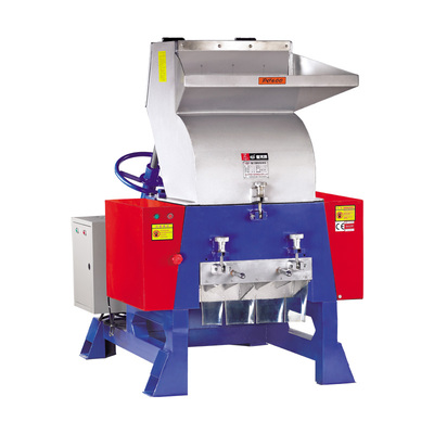 龙河牌多功能大型粉碎机